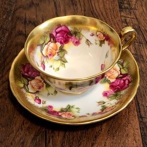Vtg Royal Chelsea Golden Rose Tea Cup Saucer Set